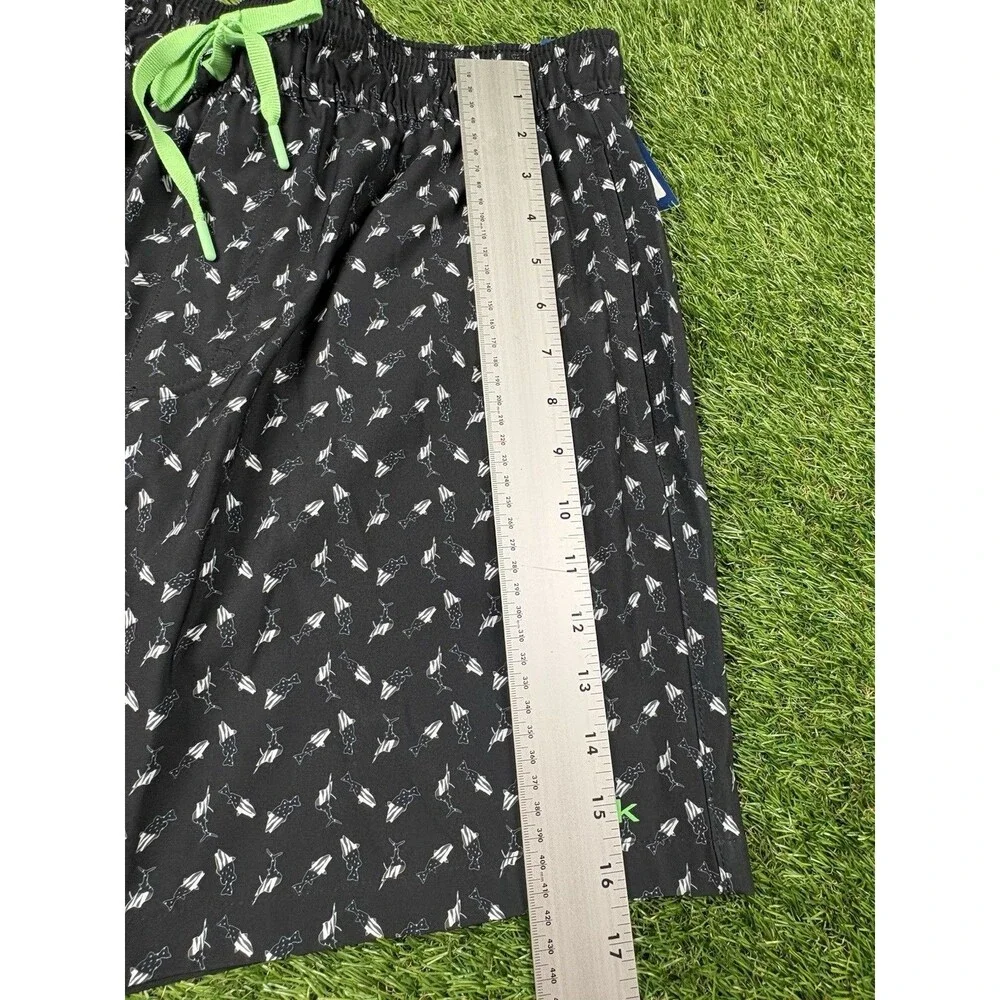 NWT Men's Huk Pursuit Volley Swim Chino Lined Shorts size L